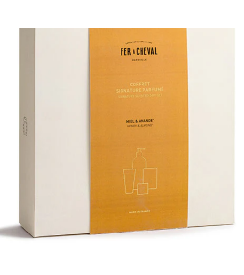 Coffret savon liquide 500ml+savon125gr+créme mai,30ml+cube savon de marseille100g