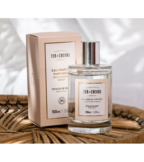 Eau fraiche parfumée Pétales de rose