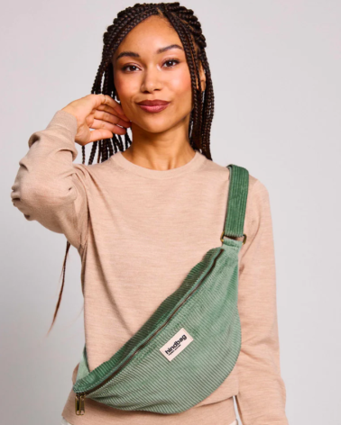 Sac Banane SASHA velours Vert d'eau L40xl16xP9.5cm